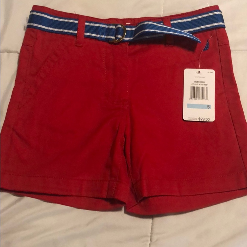 NWT Nautica Size 5 red chino shorts with belt